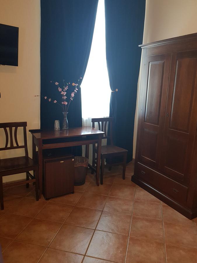 Ozzero Hotel La Pendola מראה חיצוני תמונה