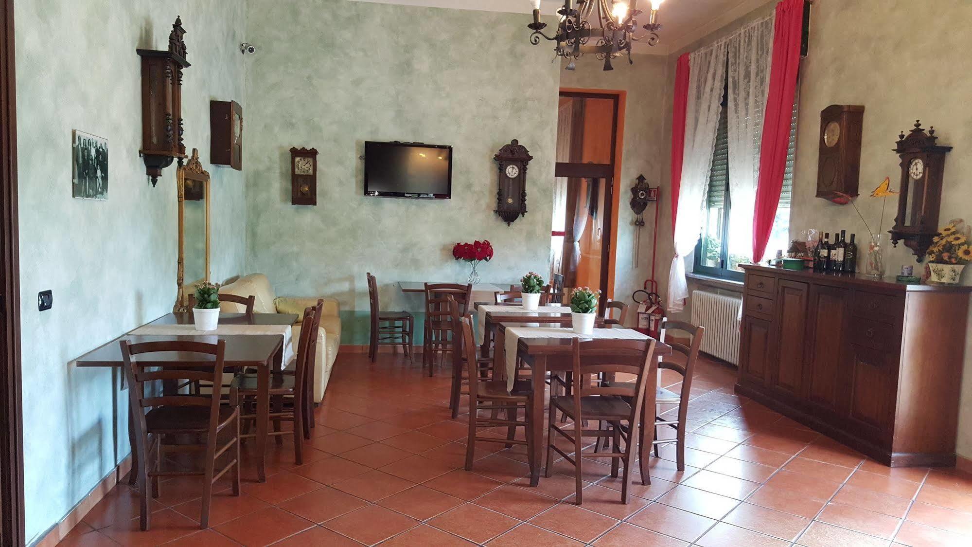 Ozzero Hotel La Pendola מראה חיצוני תמונה
